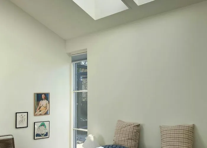 Hébergement de vacances Natural Light And Short Walk To Water In